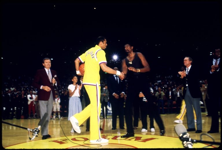 Kareem-Abdul-Jabbar-Wilt-Chamberlain-scaled