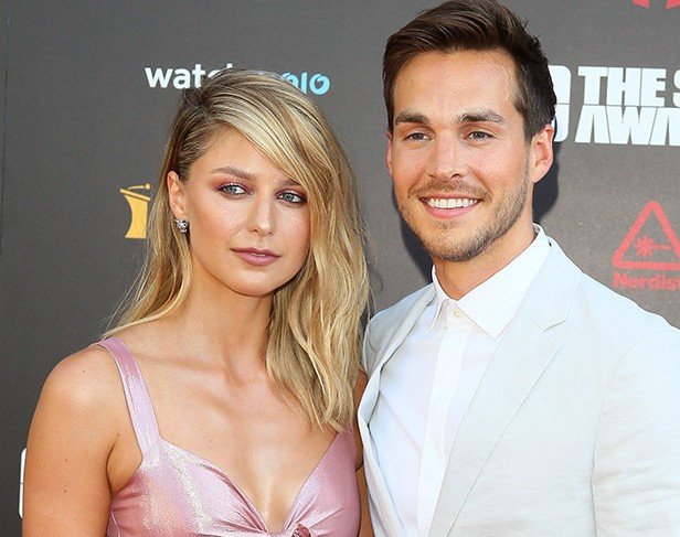 rs_634x1024-190914082840-634-Melissa-Benoist-Chris-Wood-GettyImages-1167943438 (1)